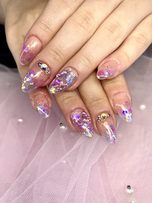 Mar Beauty Lounge Nails , Lashes, Body Wax, Spa Party Chicago Picture 10