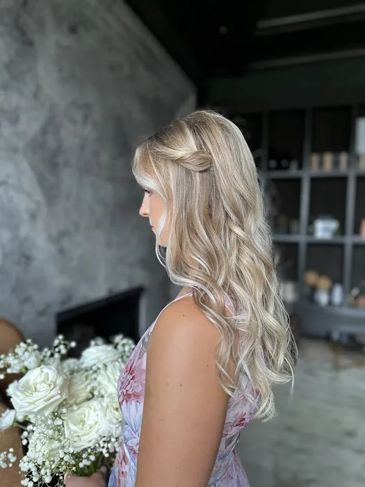 Kara Bout Hair Picture 4
