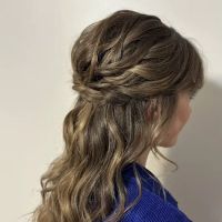 Kara Bout Hair ico