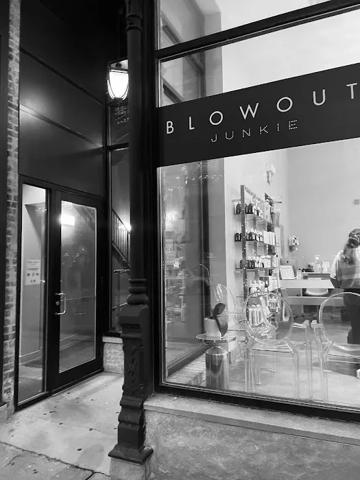 Blowout Junkie Picture 10