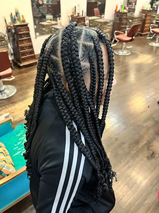 Roots Hair Salon Picture 2