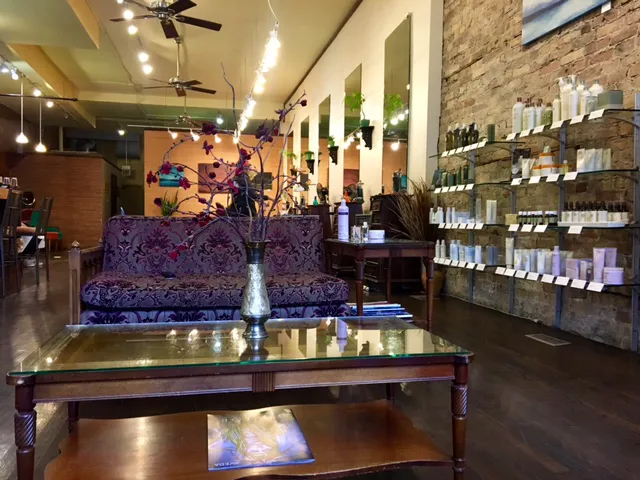 Roots Hair Salon Picture 4