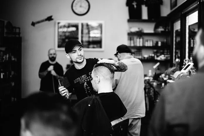 Handcrafted Barbershop Picture 4