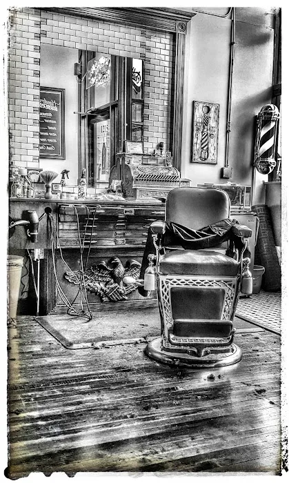 Handcrafted Barbershop Picture 7