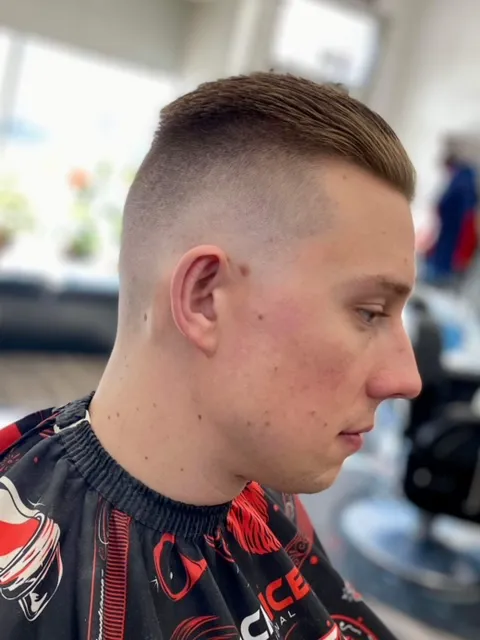 A&B Barbershop & Beauty Salon Picture 2