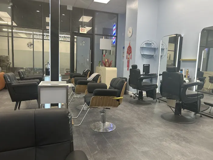 Tonys Salon Picture 2