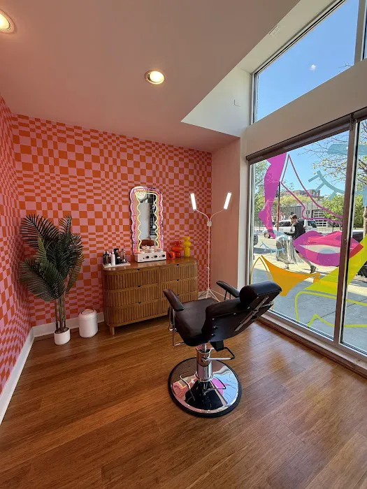 Sugar Pop Salon Picture 9