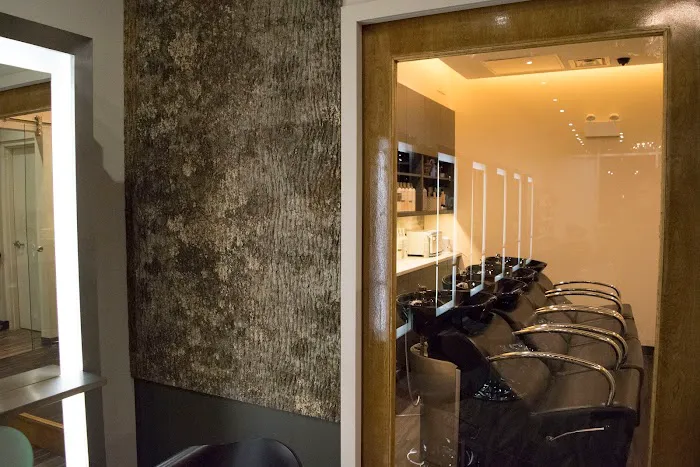 Gordon Salon Lakeshore East Picture 2