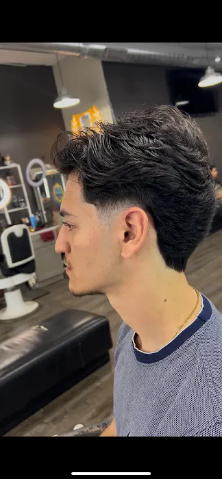 Alex @ Traditions Barber Parlor 6 Picture 3