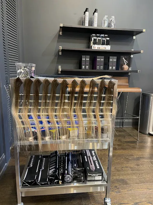 NOVACHIS SALON Picture 6