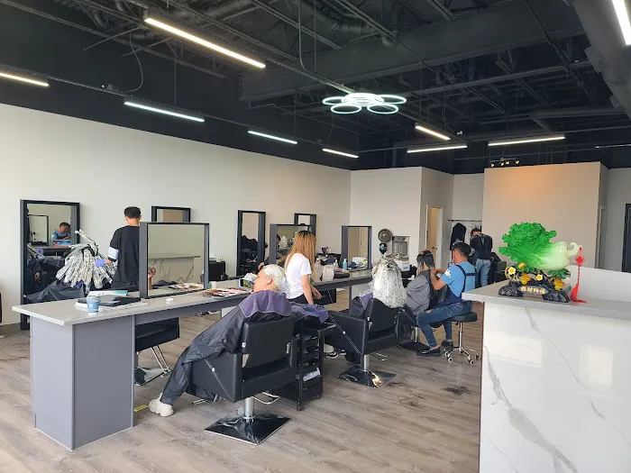 S&M Hair Salon Picture 1