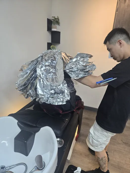 Match Hair Salon - Chinatown Chicago Picture 8