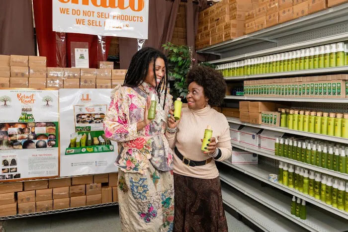 Chatto Center for Natural Hair + Skin: Eco-Friendly Salon Picture 1