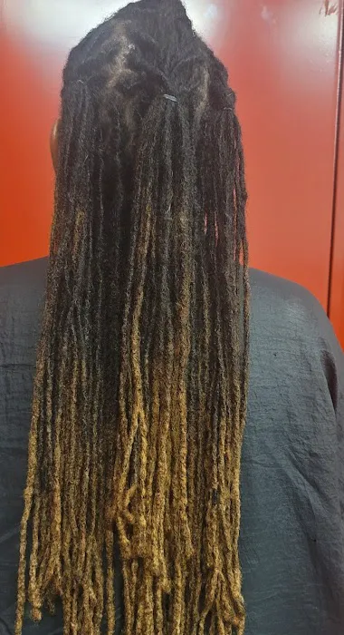 Chatto Center for Natural Hair + Skin: Eco-Friendly Salon Picture 4