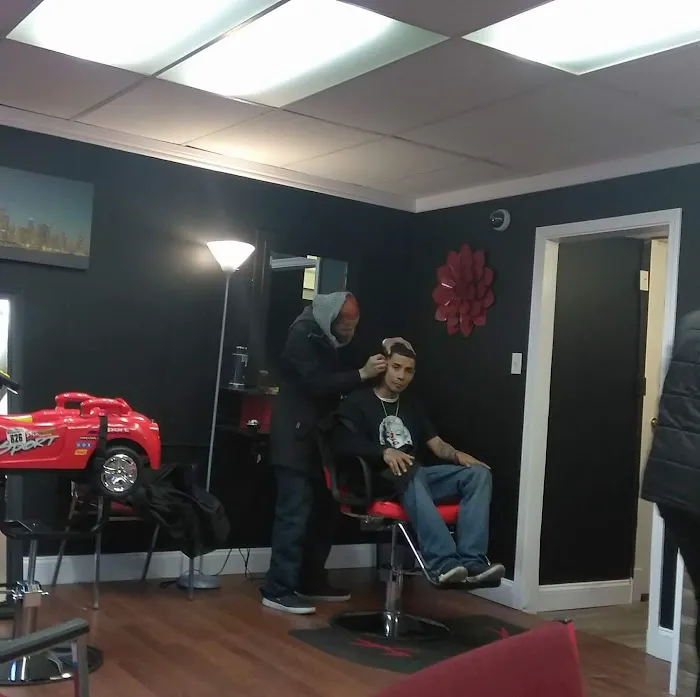 Heavy duty barber shop Picture 8