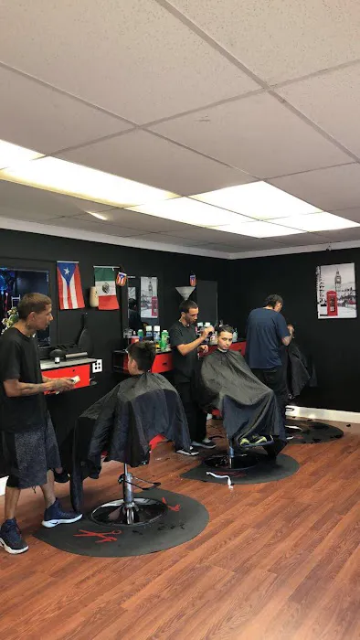 Heavy duty barber shop Picture 4
