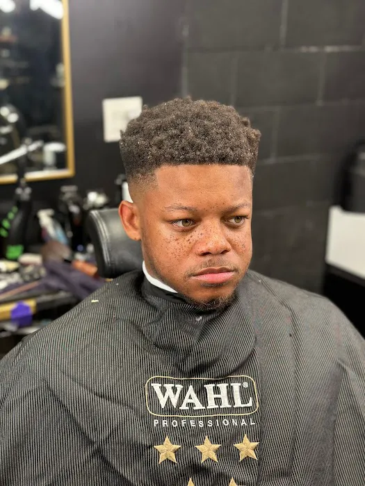 Justin Hawkins Barber @ Rockstar Barbershop Picture 8