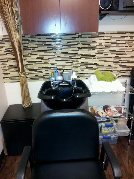 Catherine Ford Salon Picture 1