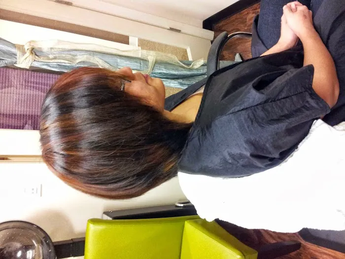 Catherine Ford Salon Picture 2