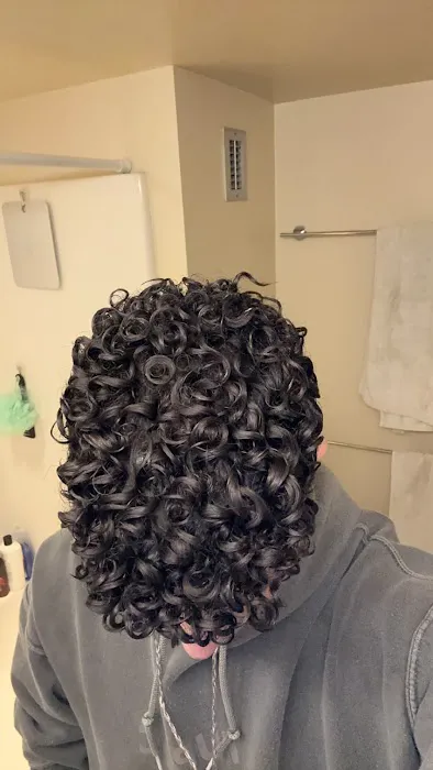 Supreme Barber Lounge Picture 1