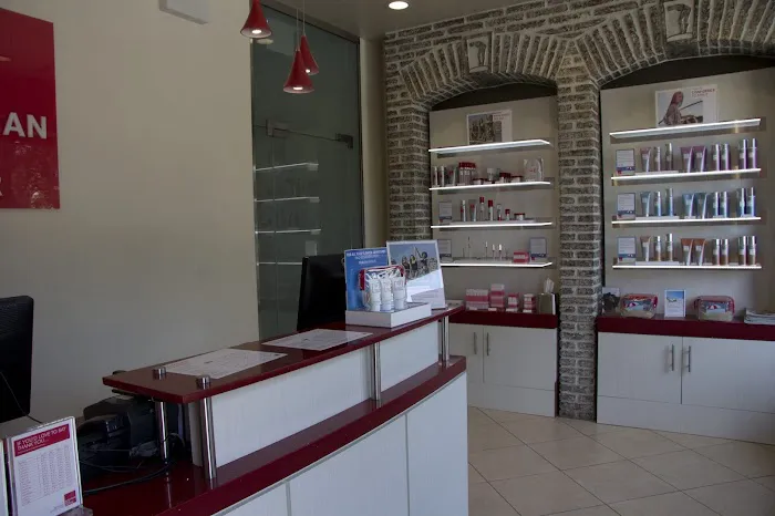 European Wax Center Picture 9