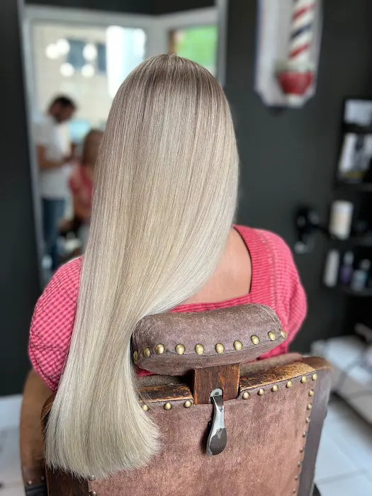 Igor Roku Hair Picture 6