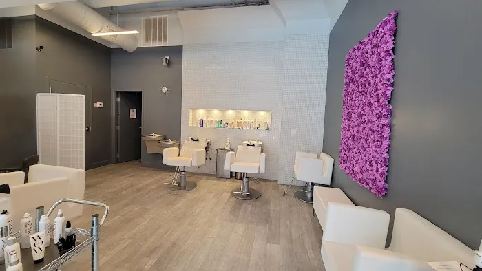 Tamed By Gravity Salon & Spa Picture 1