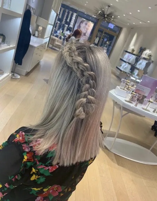 Tamed By Gravity Salon & Spa Picture 5