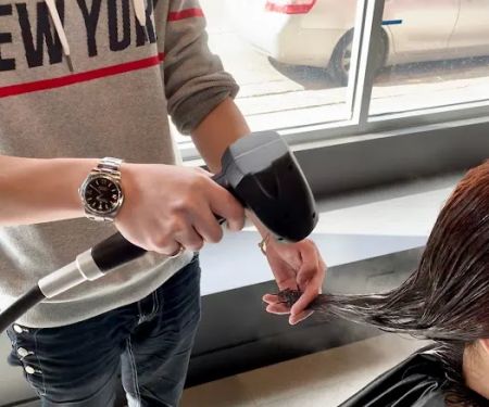Volar Salon