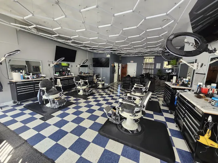 Lalo’s Barbershop Picture 10