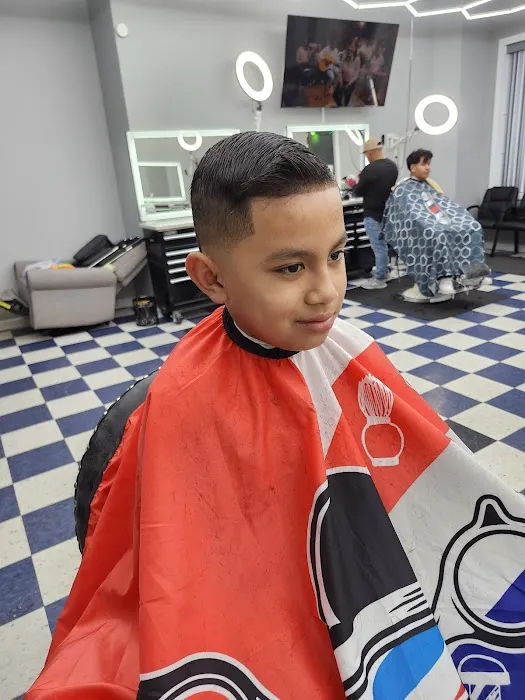 Lalo’s Barbershop Picture 7