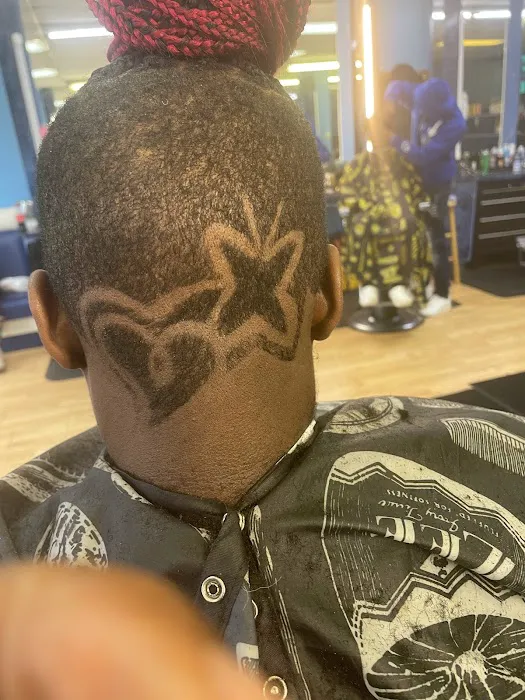 PROPER CHOP CUTS & STYLES LLC Picture 1