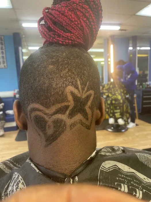 PROPER CHOP CUTS & STYLES LLC Picture 7