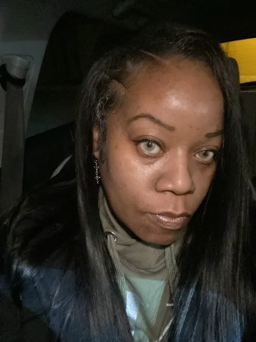Hair 4 Less Picture 2