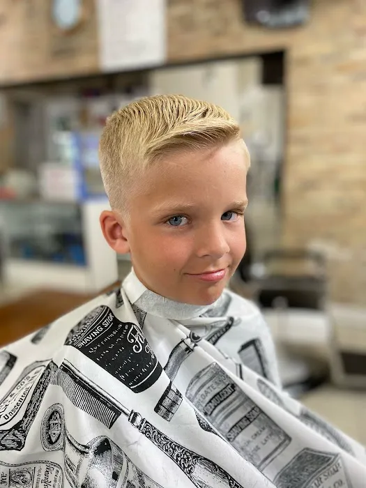 Pedro's Barber Shop & Beauty Salon Picture 4