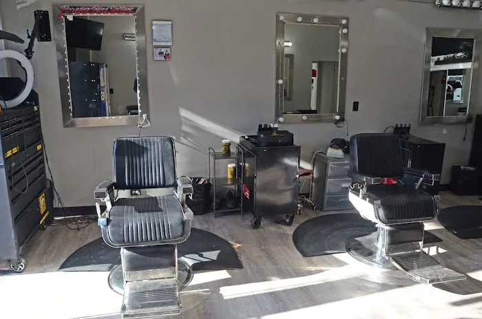 Hair Trendsetters Beauty & Barber Shop Picture 7