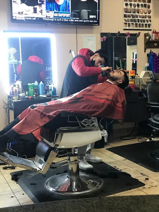 Styles Parlor Picture 10