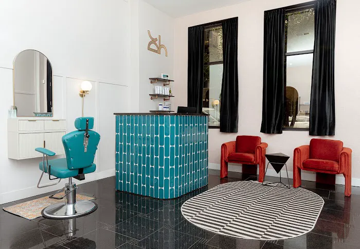 Esthetic Haus Picture 2