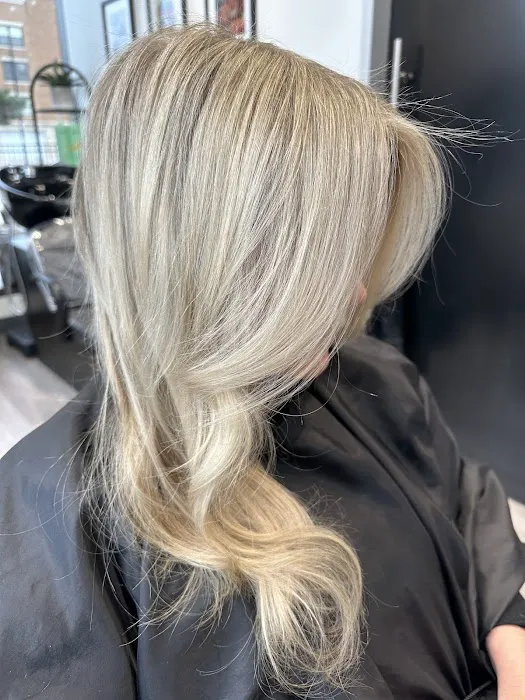 Studio One Hair Salon Picture 10