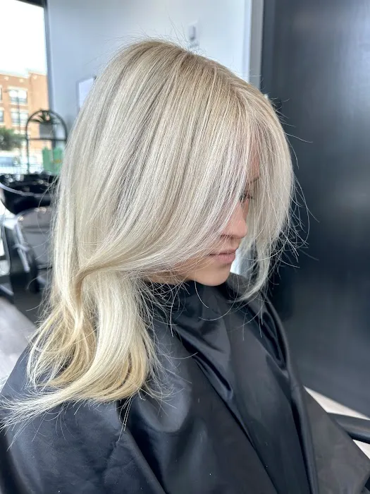 Studio One Hair Salon Picture 2