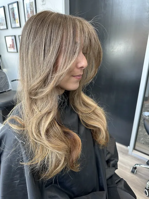 Studio One Hair Salon Picture 9