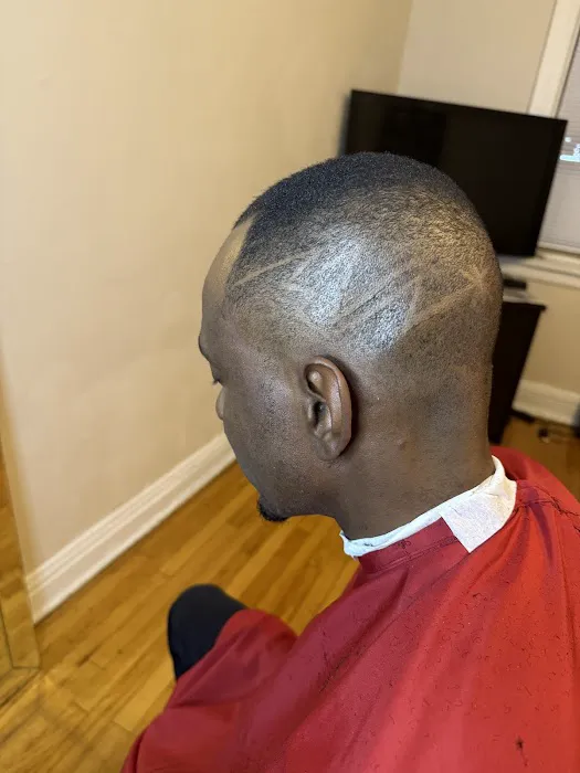 Anthony's Barbershop Picture 4