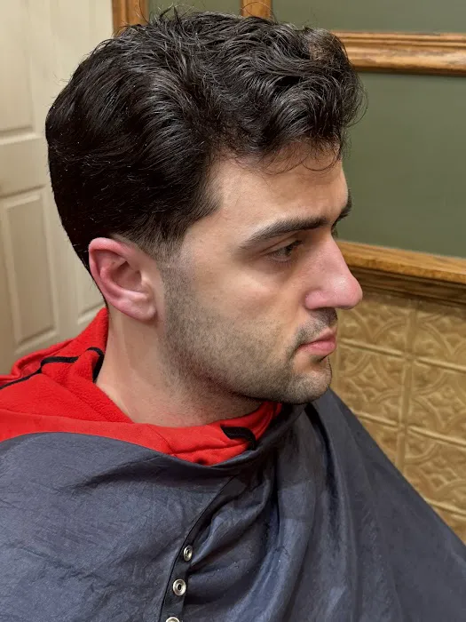 Anthony's Barbershop Picture 6