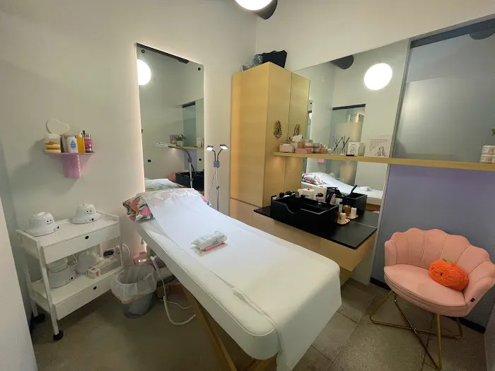Peach Waxing Picture 2