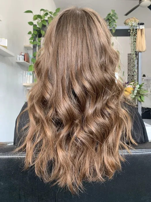 Salon Giselle Picture 3