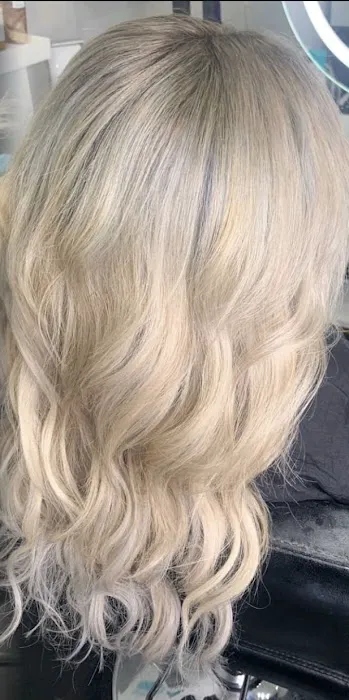 Stina Blondee Picture 10