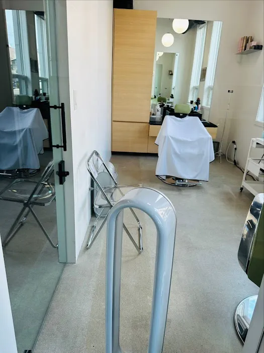 APPROACH | Barber Salon Picture 5