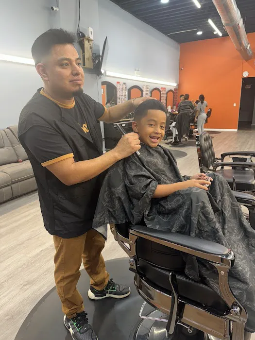 Jony's barber shop Picture 6