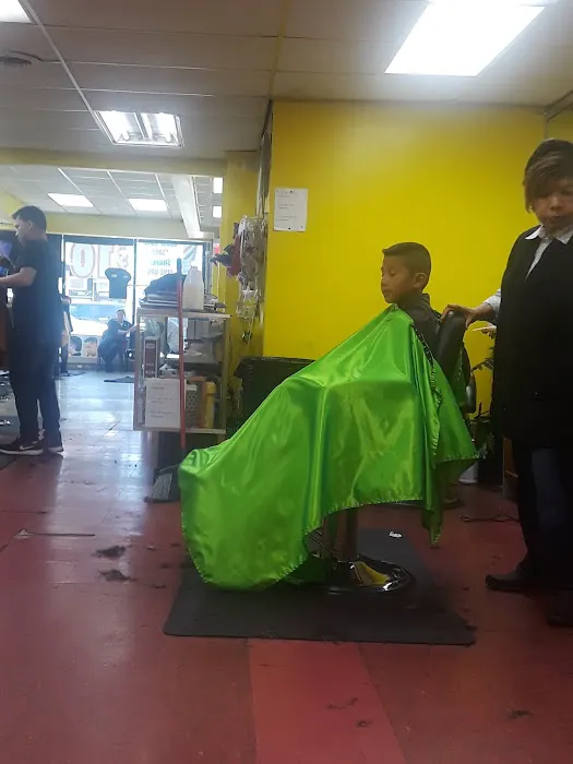 Belisario's Barber Shop Picture 8