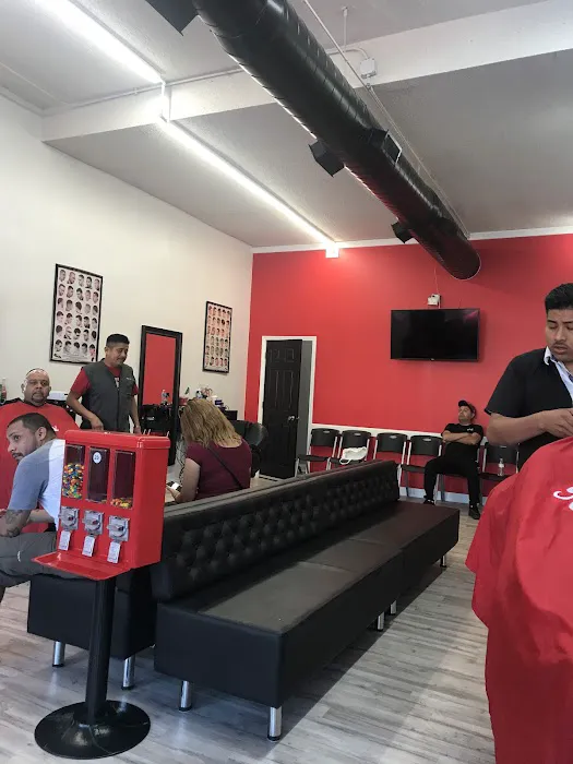 Ricky's Barber Shop Picture 5